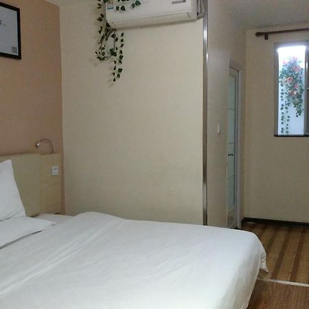 E+ Hotel Guangzhou Baixin Branch Εξωτερικό φωτογραφία